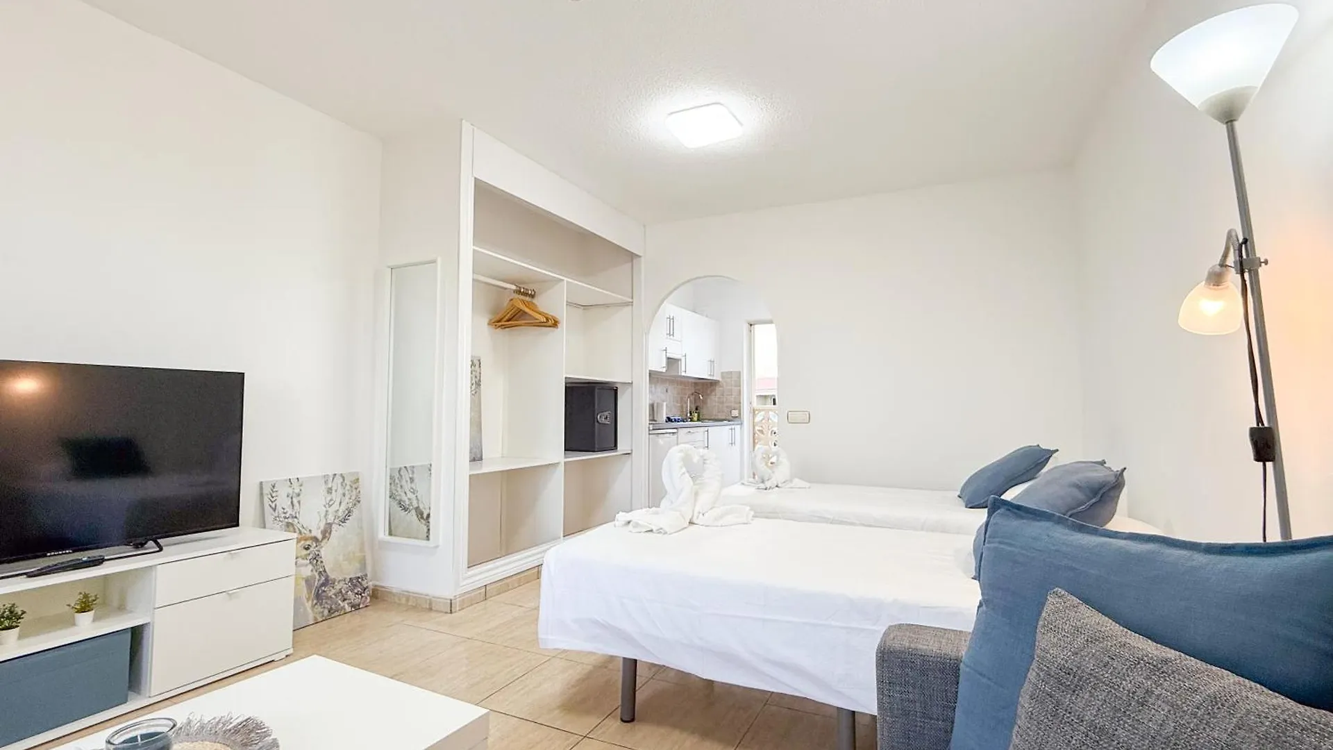 Apartament Vistas Nicole Costa Del Silencio 0*,  Hiszpania